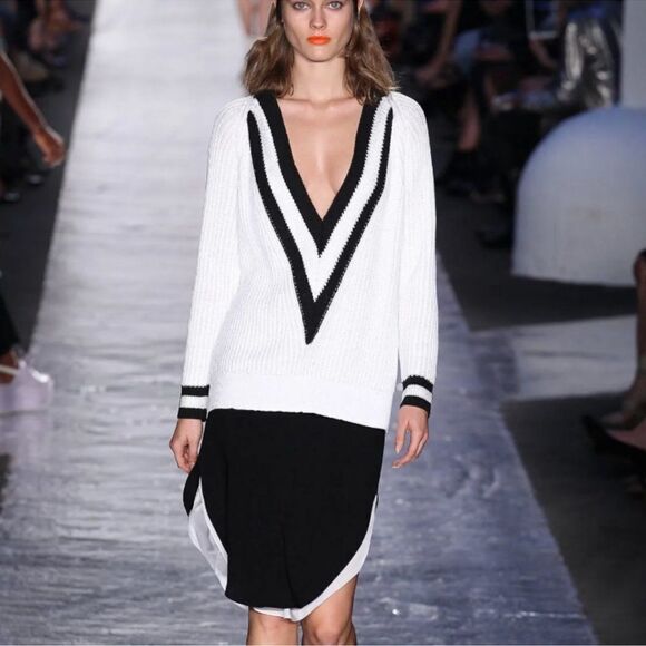Rag & Bone Talia Knit V-Neck Sweater in White Size Extra Small - Picture 1 of 16